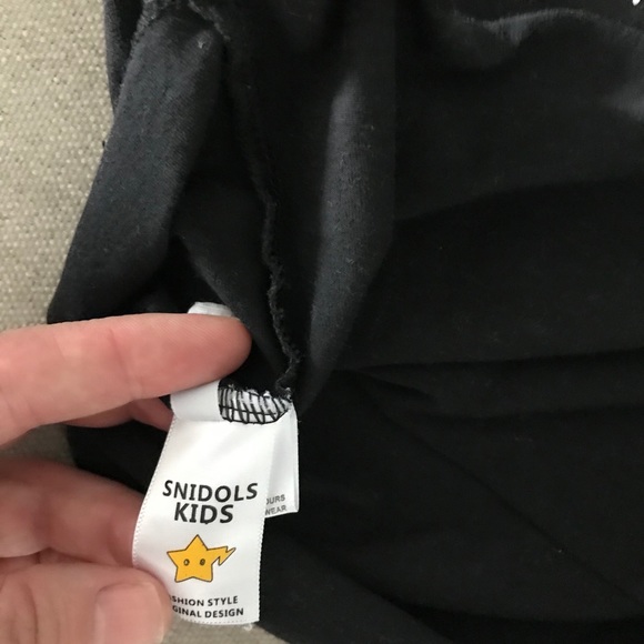 T-shirt - Picture 4 of 4